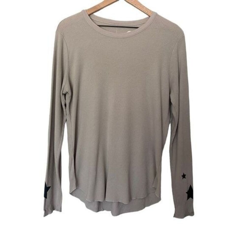 Chaser Large Gray Star Henley Thermal Shirt Long Sleeve Raw Hem Crew Neck